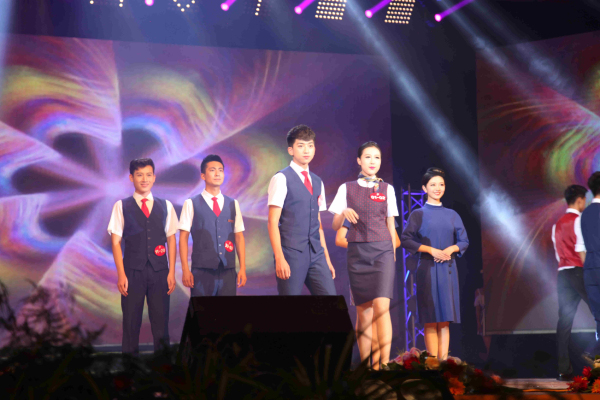 2015��ȫ���ߵ�ԺУ�ճ�רҵ�ƽ�չʾ��ɹ�����