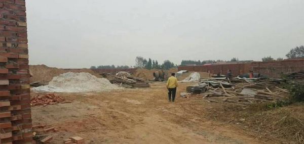 �ӱ�����:һ��Ů�򡰸�ð����ɥ��������Ժ�����