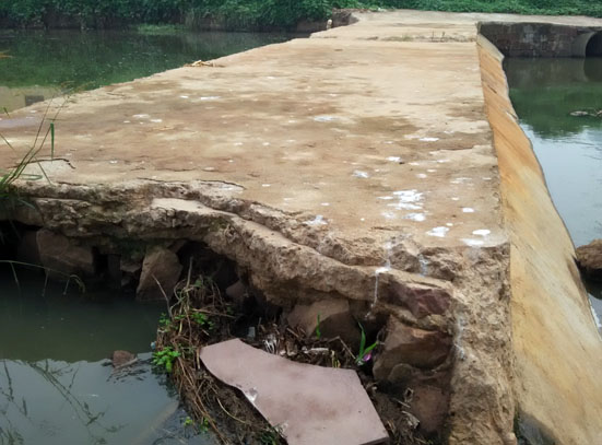 ����һ��Ϊ���޵���ˮ��