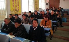 贵州德江县玉水街道为新任“村官”集中充电