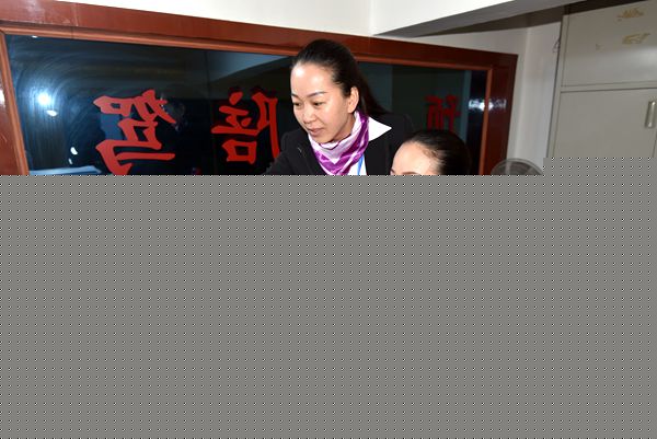 重庆涪陵:双胞胎姐妹携手创业 从800元到600万