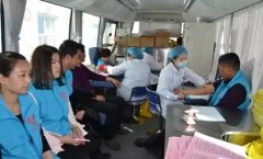 扎兰屯市农牧民争当活雷锋“无偿献血”获“点赞”