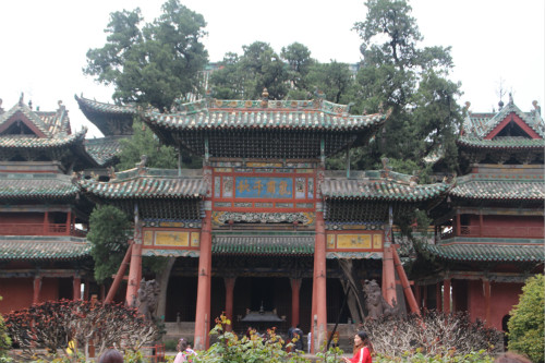 50��ý�����˴����߽�ɽ���ع���