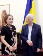 邹红平访乌:受到乌克兰首任总统亲切接见