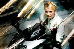 两次入狱,却还能当乌克兰总理,铁娘子季莫申科是如何做到的