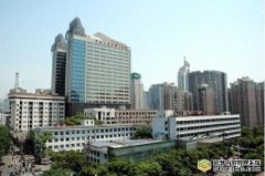 ׷����˧���¼�����������ܱ��ڸǣ�